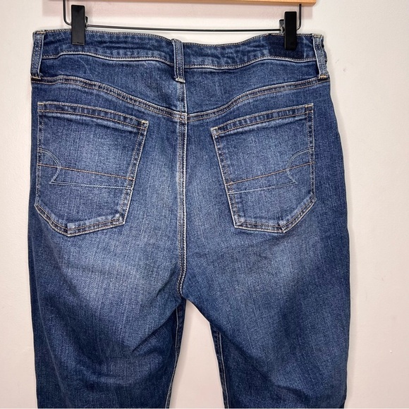 American Eagle Vintage Hi Rise Jeans Size 12 - Picture 6 of 11